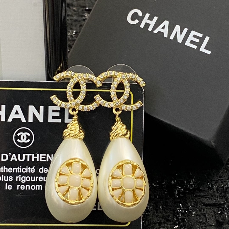 Ch**el earrings